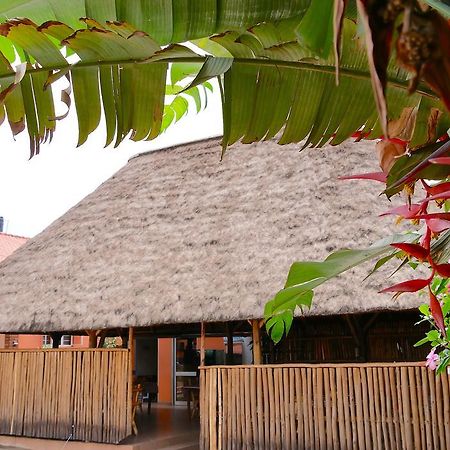 Hotel Acacia Kampala Exterior photo