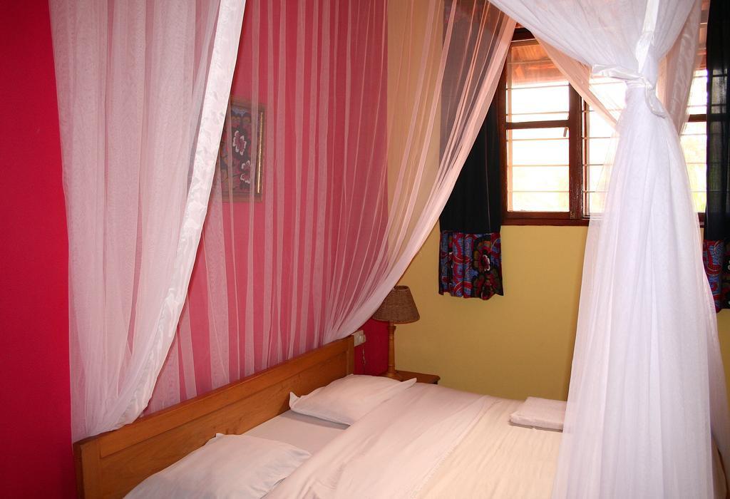 Hotel Acacia Kampala Room photo