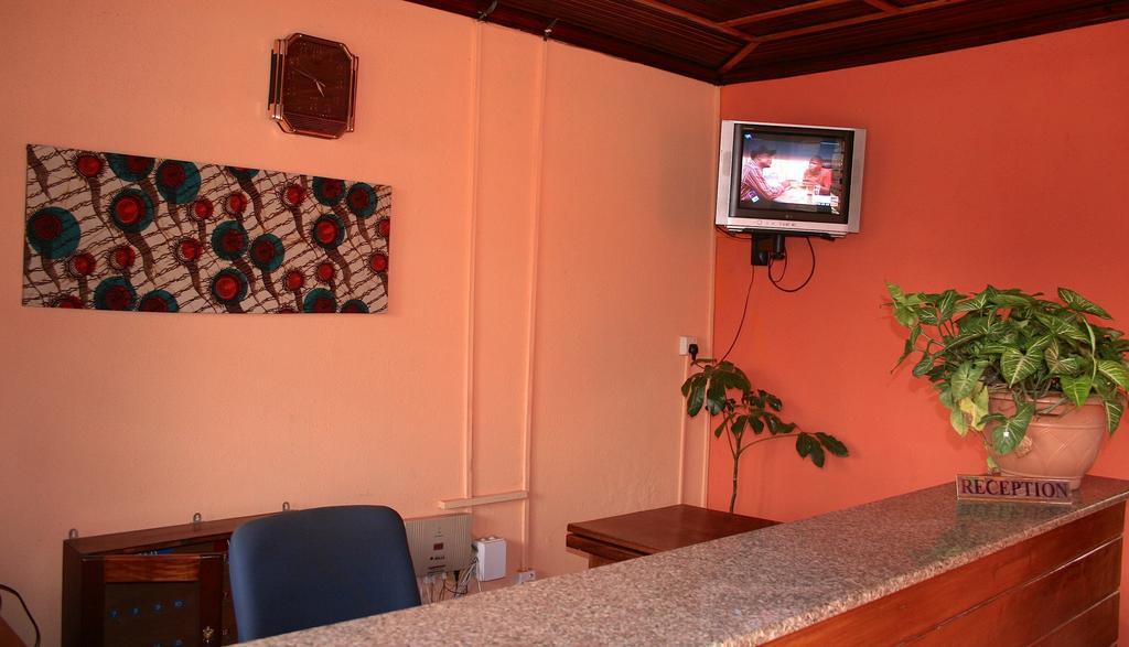 Hotel Acacia Kampala Exterior photo